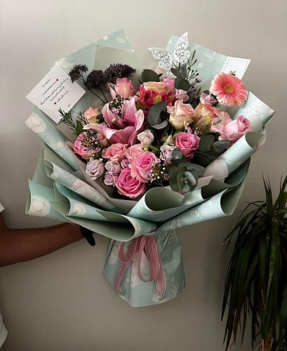 بوكية ورد مميز بألوان متفردة