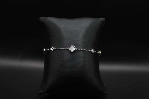 A115 اسوارة من الفضة عيار ٩٢٥ على شكل وردة الشتاء