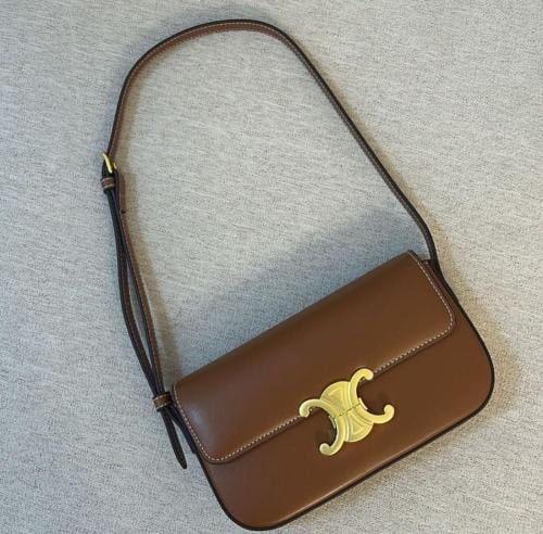 شنطة سيلين هاي كولتي بني وسط