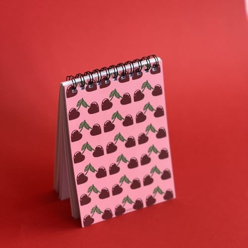 دفتر قلوب الكرز