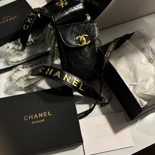 شنطة شانيل حجم صغير