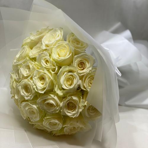 White flower bouquet