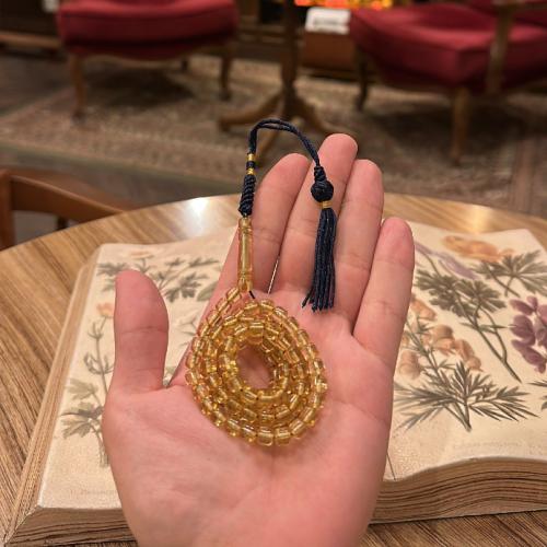 سبحة مستكة تركية كركوشة - عسلي شفاف