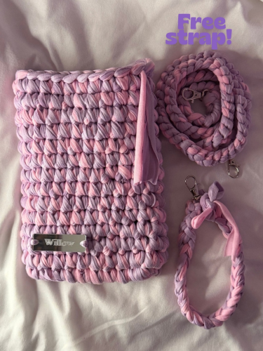 Pink Phone pouch