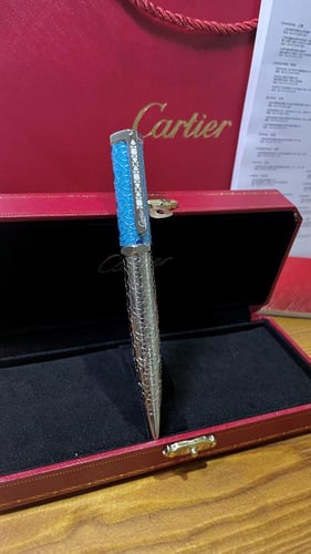 قلم كارتير سانتوس (فرار) طبق الأصل