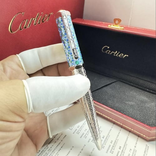 قلم كارتير سانتوس (فرار) طبق الأصل