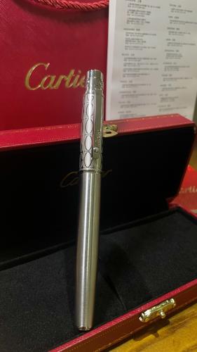 قلم سانتوس دو كارتية (غطاء) طبق الأصل