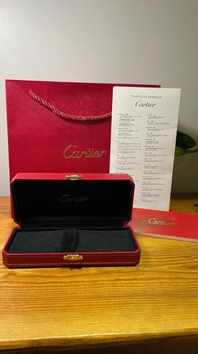 قلم كارتير سانتوس (غطاء) طبق الأصل