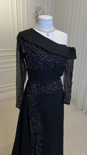 فستان العنود