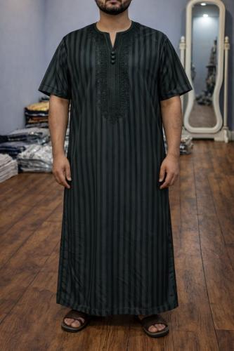 ثوب مغربي مقلم كم قصير