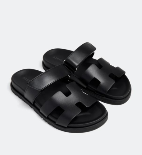 نعال هيرمز اسود كامل