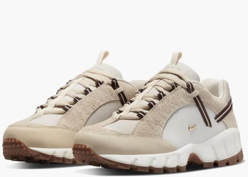 Nike Air Humara LX Jacquemus