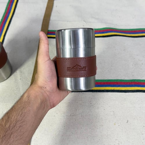 سكرية حجم S, Lمع الجلد