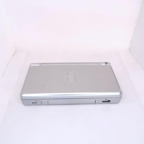 NINTENDO DS LITE