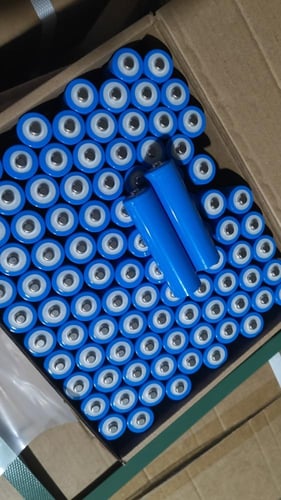 بطاريات ليثيوم 18650 سعة