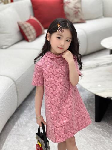 قوتشي فستان