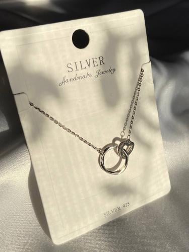 عقد فضة عيار 925 بتصميم قلب داخل حلقة – فضي أنيق