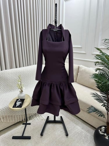 فستان بثلاث الوان