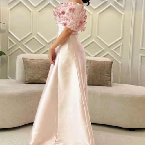 فستان رنا الغامدي