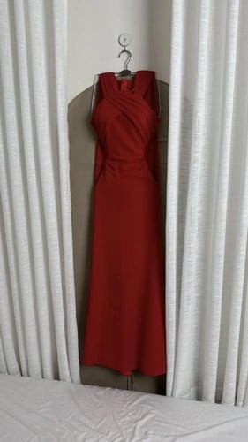 فستان سهره احمر ناعم