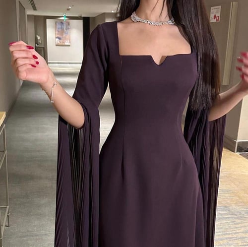 فستان ناعم بلون برغندي