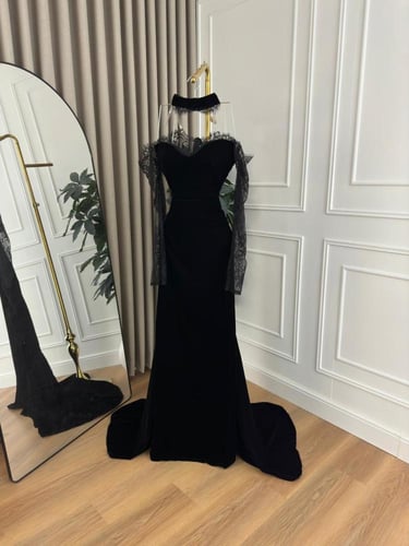 فستان سهره اسود مخمل