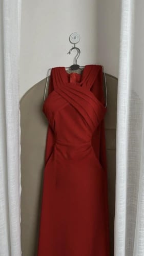فستان سهره احمر ناعم