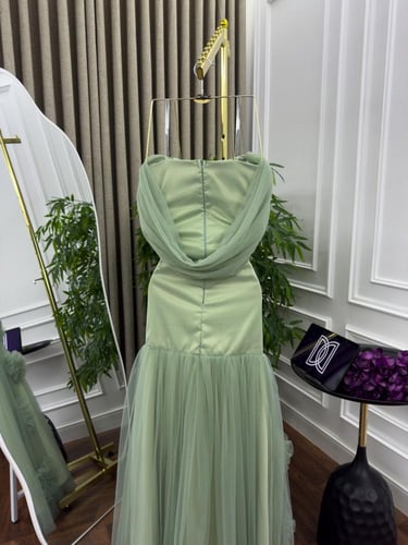 فستان ترانيم تيفاني