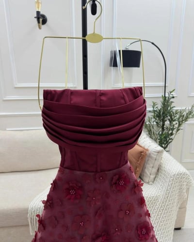 فستان شيلا عنابي