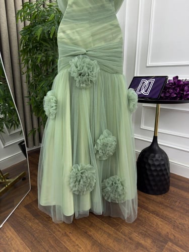 فستان ترانيم تيفاني