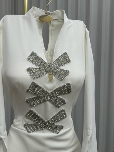 جمبسوت ابيض انيق