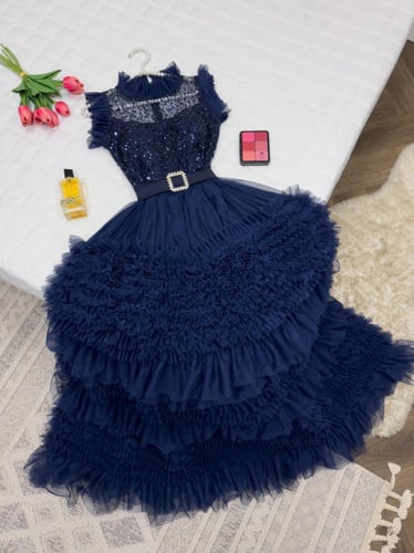 فستان كحلي انيق