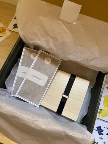 بوكس تنسيق وتجفيف الورد