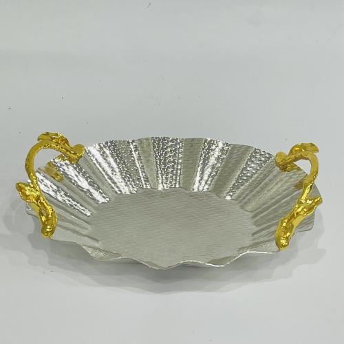 صحن حلا فضي بمقبض ذهبي مزخرف مقاس23 سم