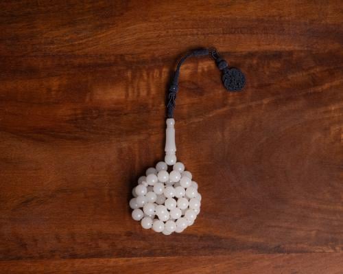 مسباح بكلايت ابيض