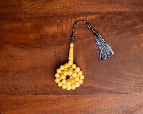 مسباح بكلايت كريمي كركوشة