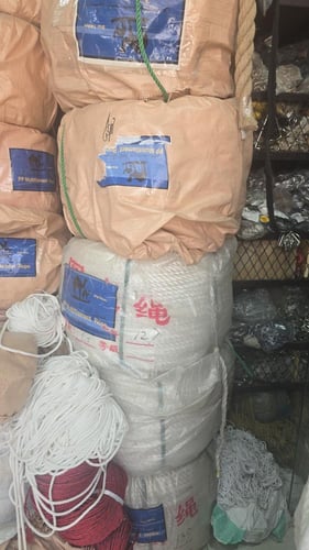 حبل من البوليستر + النايلون لون الأبيض 12 مل 500 م...