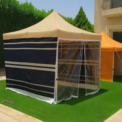 مضلة المنيوم اسود خط ابيض مع الرواق واجهه شفاف