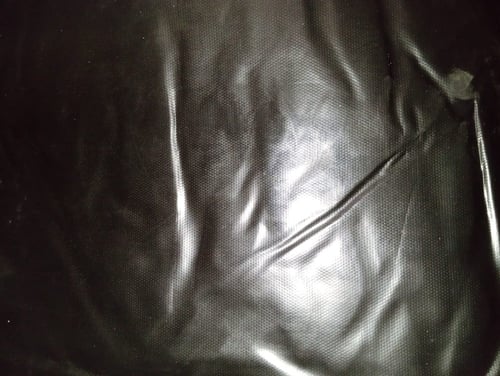 طربال بي في سي pvc اسود 4*6 صيني الصنع 450 جرام