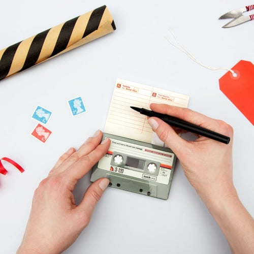 Re-recordable greeting card