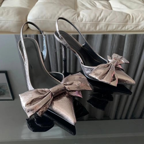 صندل بكعب مدبب