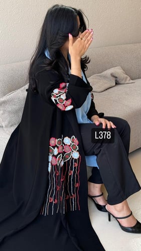 عباية كريب بلقيس تطريز يدوي قصة عادية ستريت