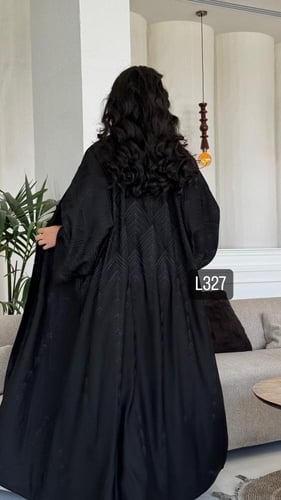 عباية كريب اوكراني تطريز كمبيوتر وكرستال قصة عادية...