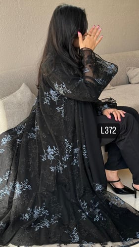 عباية كريب سبشل تطريز كمبيوتر وكرستال قصة عادية ست...