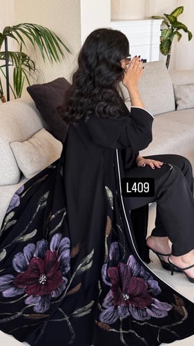 عباية كريب سبشل رسم يدوي وشك يدوي قصة عادية ستريت