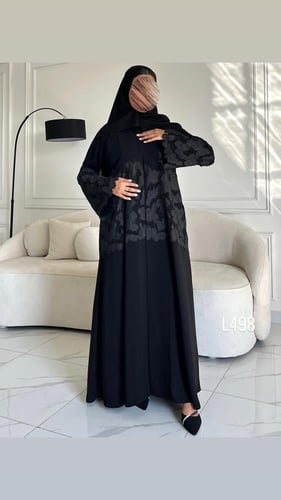 عباية كريب سبشل مع دانتيل قصة عادية ستريت