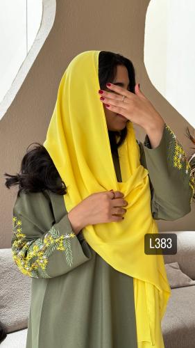 عباية كريب صيفي تطريز يدوي قصة عادية ستريت