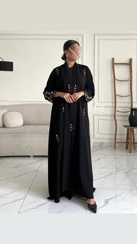 عباية كريب سبشل شك يدوي قصة عادية ستريت