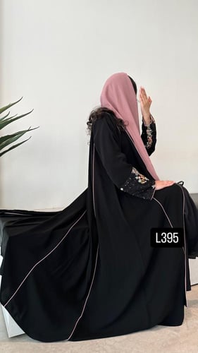 عباية كريب بلقيس تطريز كمبيوتر قصة عادية ستريت