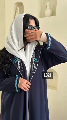 عباية كريب شك خيوط يدوي قصة عادية ستريت